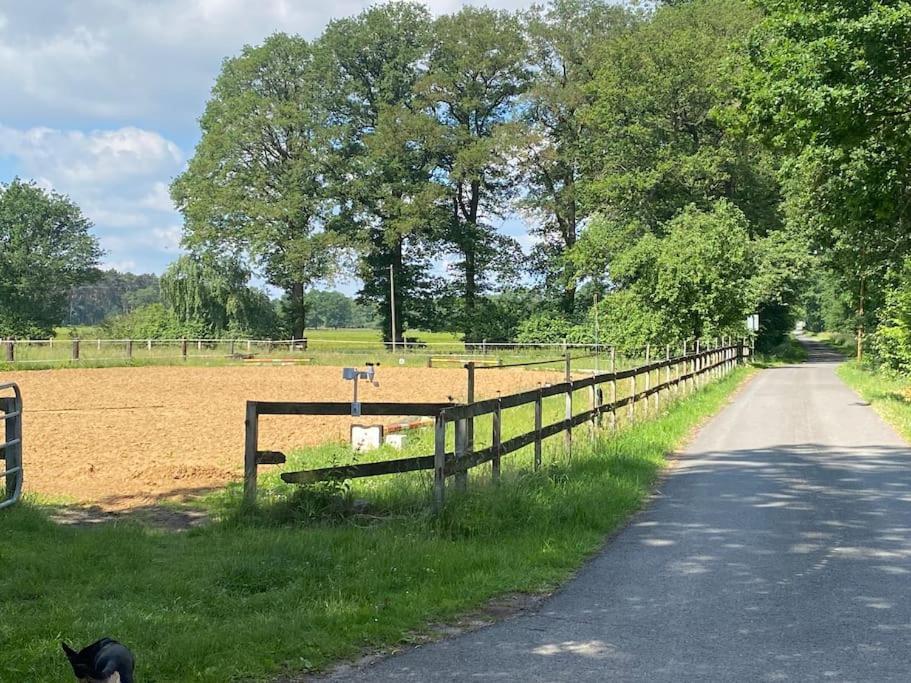 Wunderschoene Ferienwohnung Auf Dem Bauernhof Greven Eksteriør billede